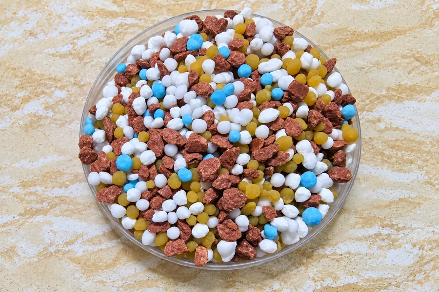 Bulk Blended Fertilizer Granules 2